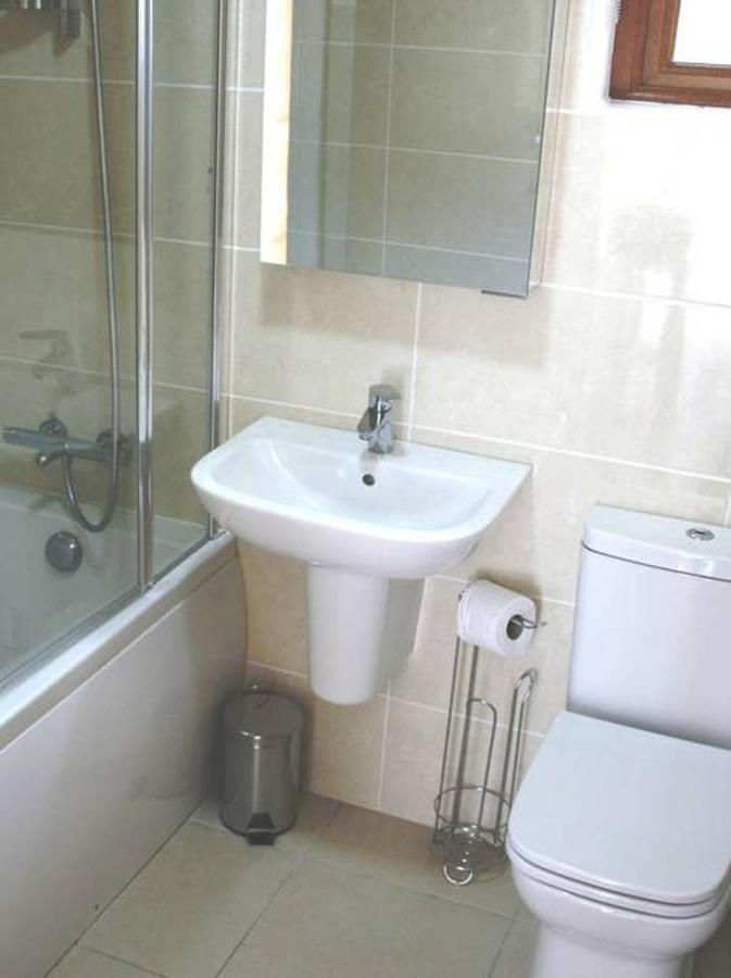 The Salthouse Lodges Ballycastle Ngoại thất bức ảnh